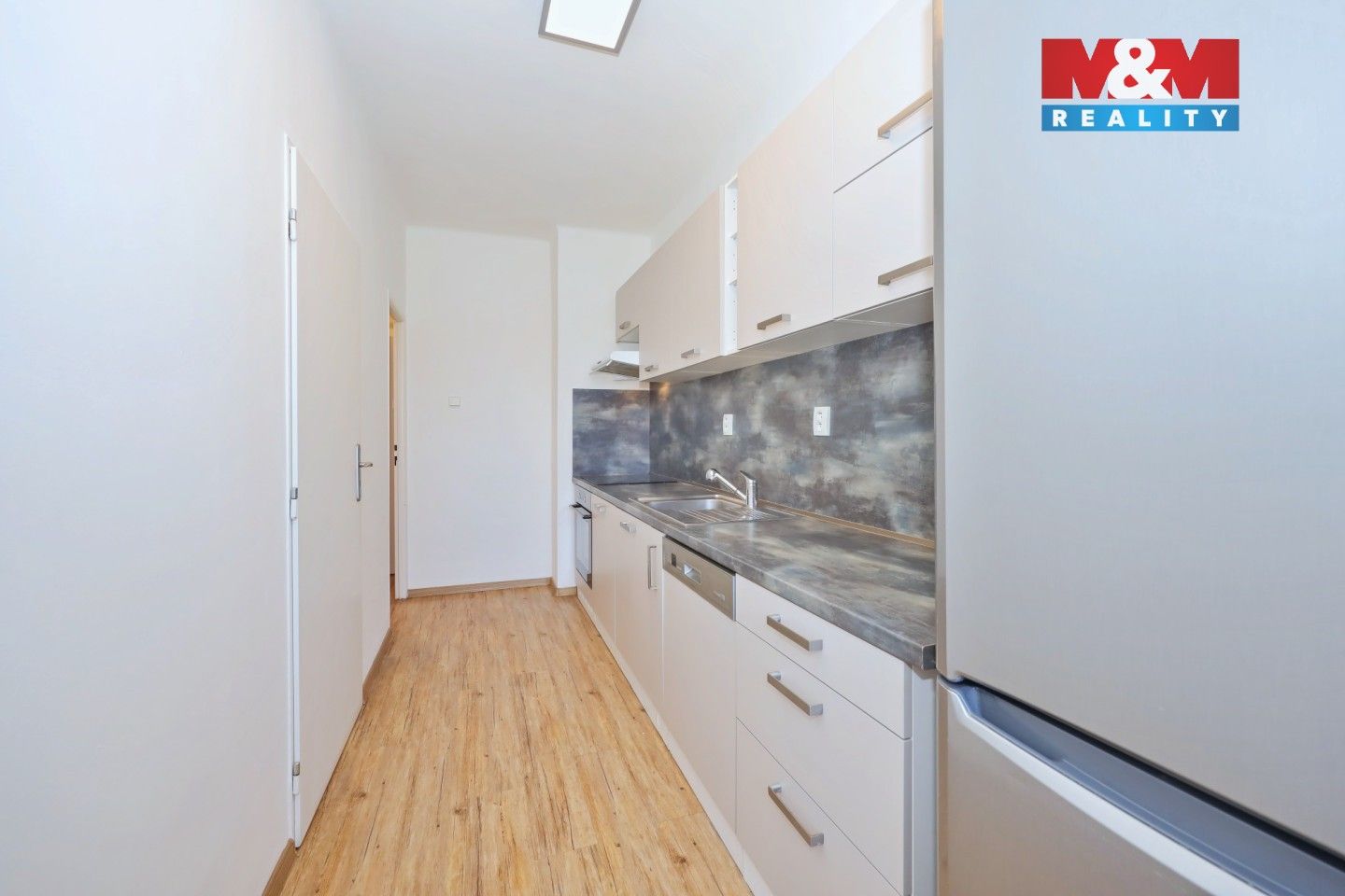 Pronájem bytu 3+1 69 m² - foto 12