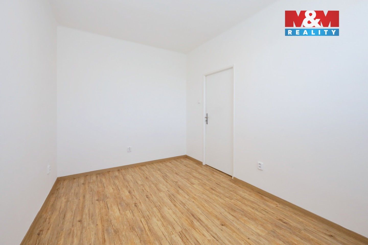 Pronájem bytu 3+1 69 m² - foto 11