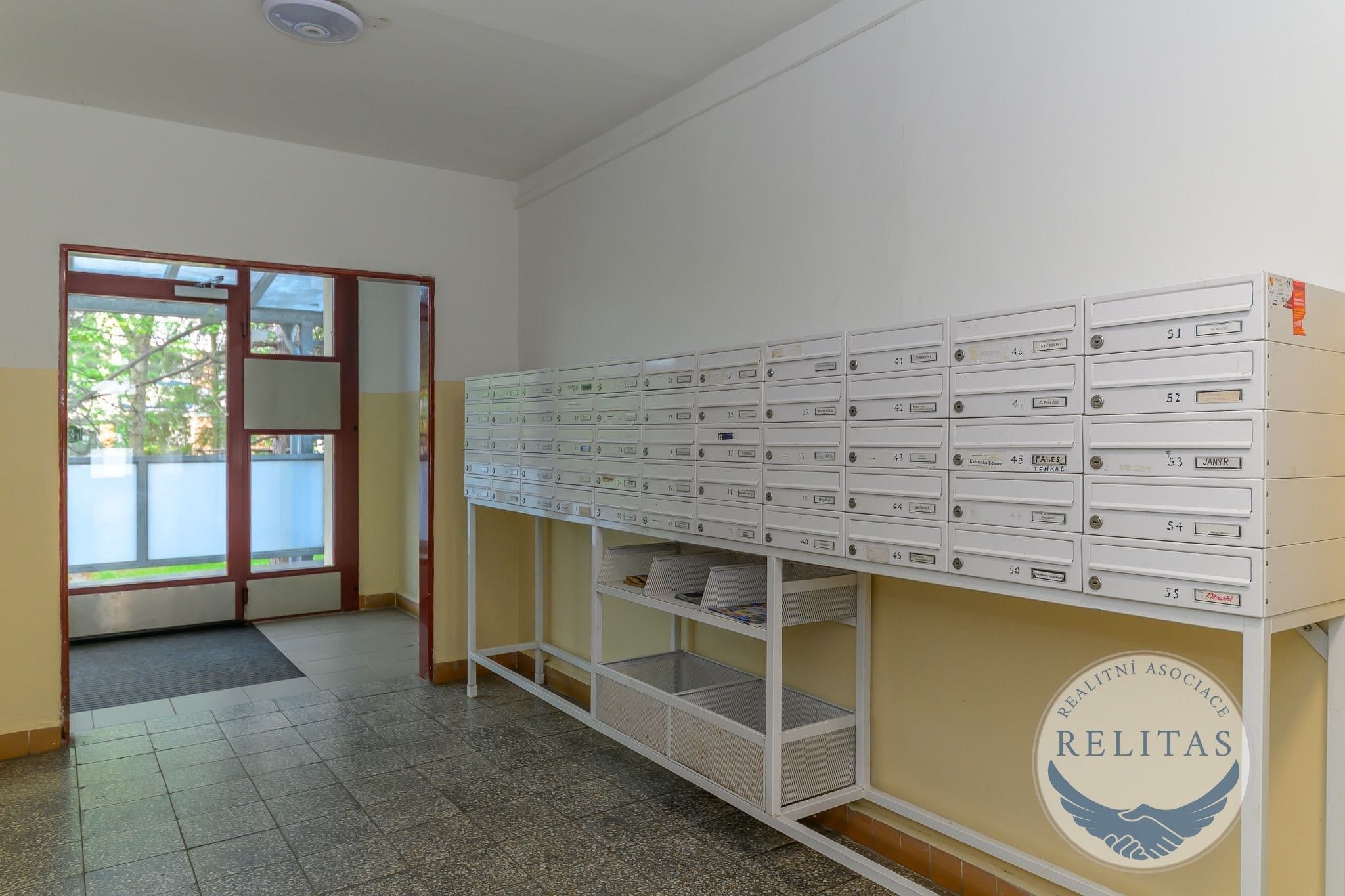 Pronájem bytu 3+kk 60 m² - foto 13