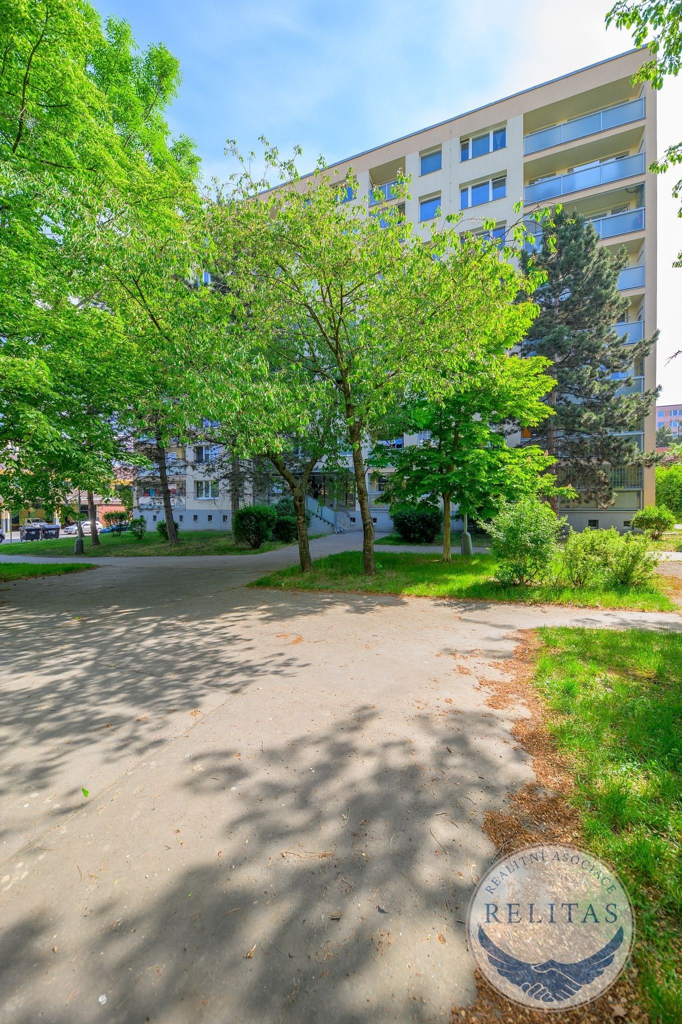 Pronájem bytu 3+kk 60 m² - foto 16