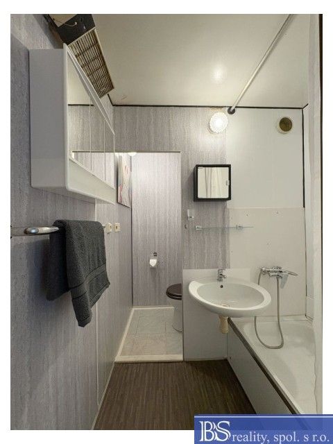 Prodej bytu 1+kk 31 m² - foto 6