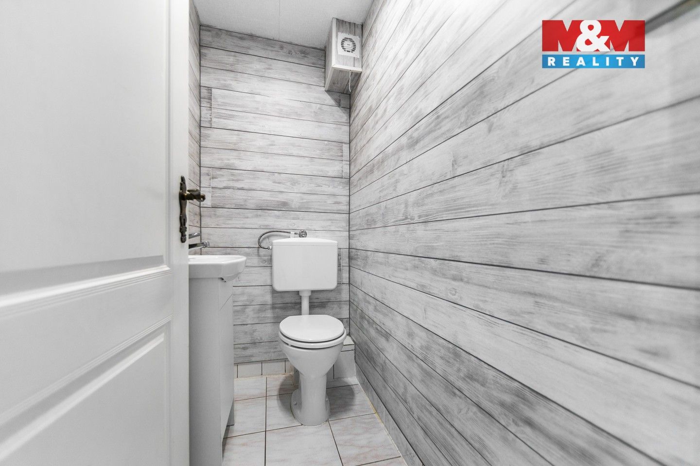 Prodej komerčního prostoru 371 m² - foto 21
