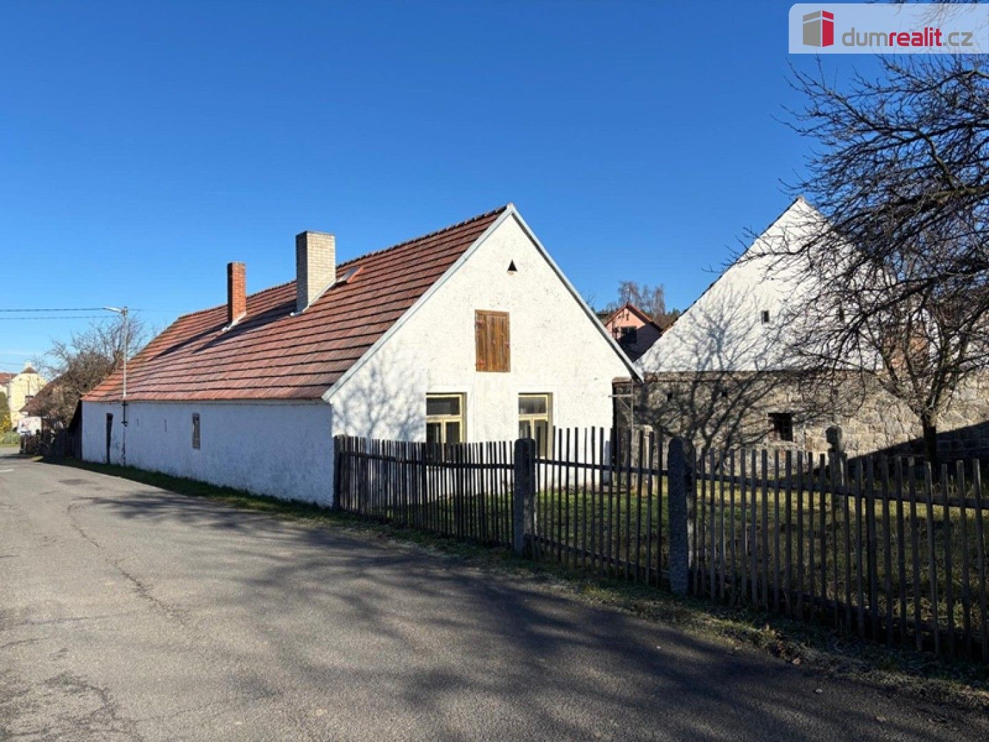 Prodej komerčního prostoru 181 m² - foto 1