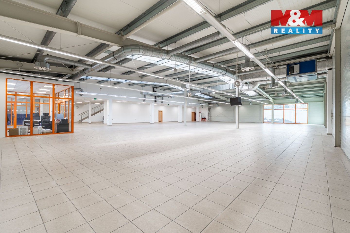 Prodej komerčního prostoru 1224 m² - foto 7