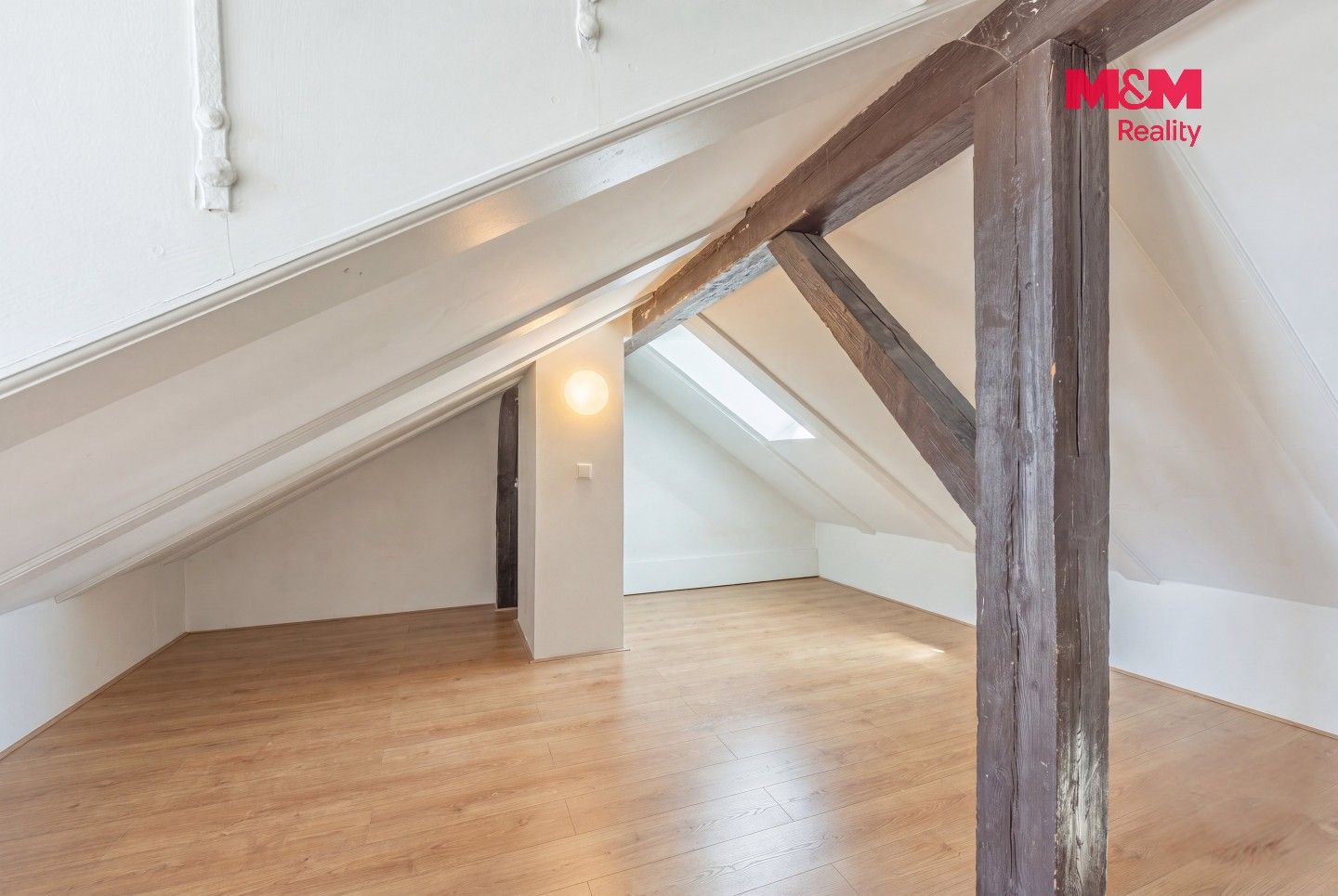Pronájem bytu 2+kk 88 m² - foto 16