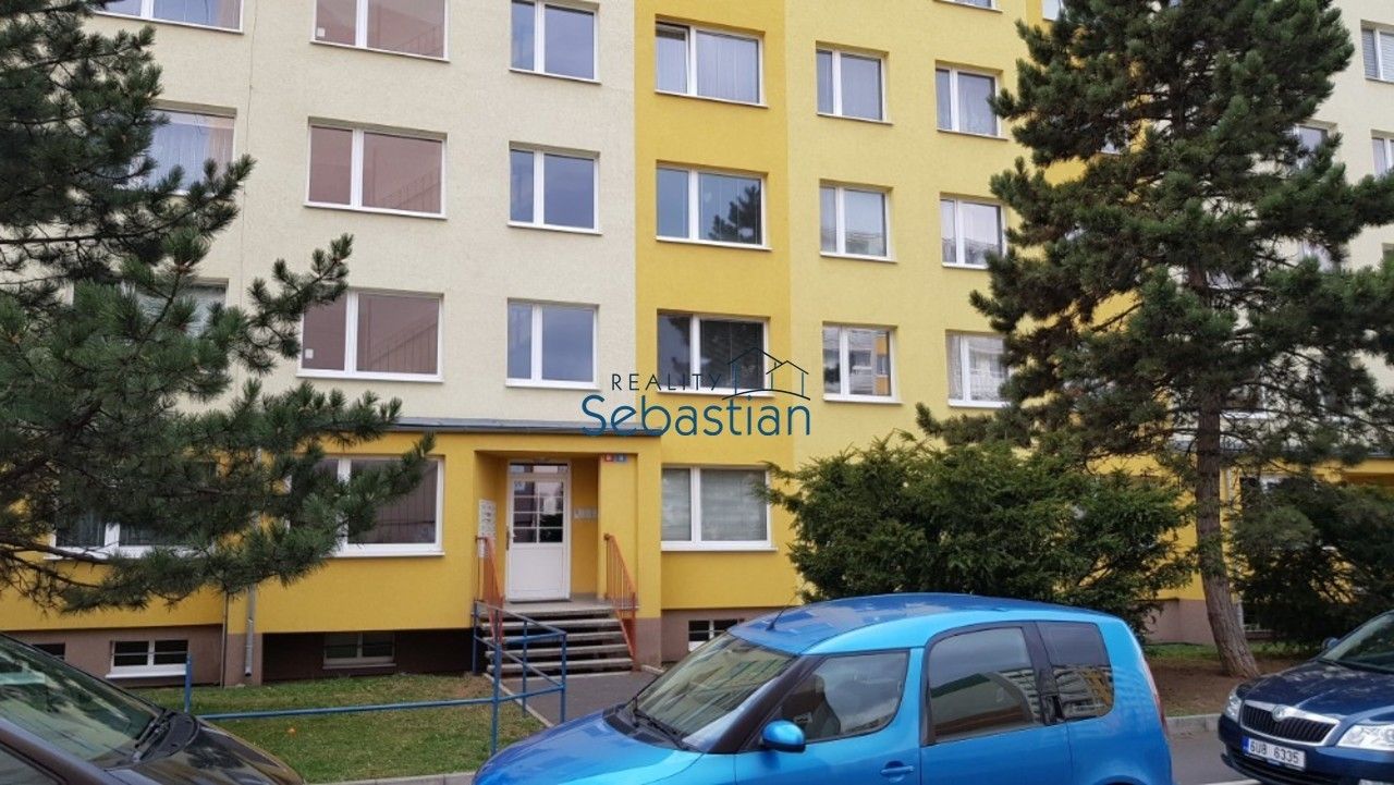 Pronájem bytu 1+kk 32 m² - foto 1