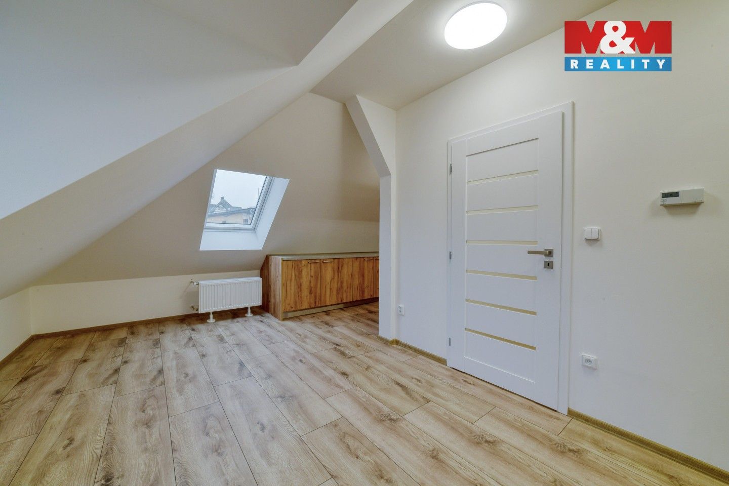 Pronájem bytu 3+kk 74 m² - foto 9