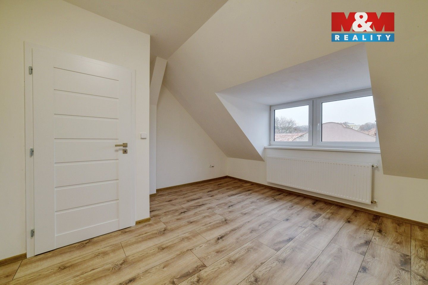 Pronájem bytu 3+kk 74 m² - foto 17