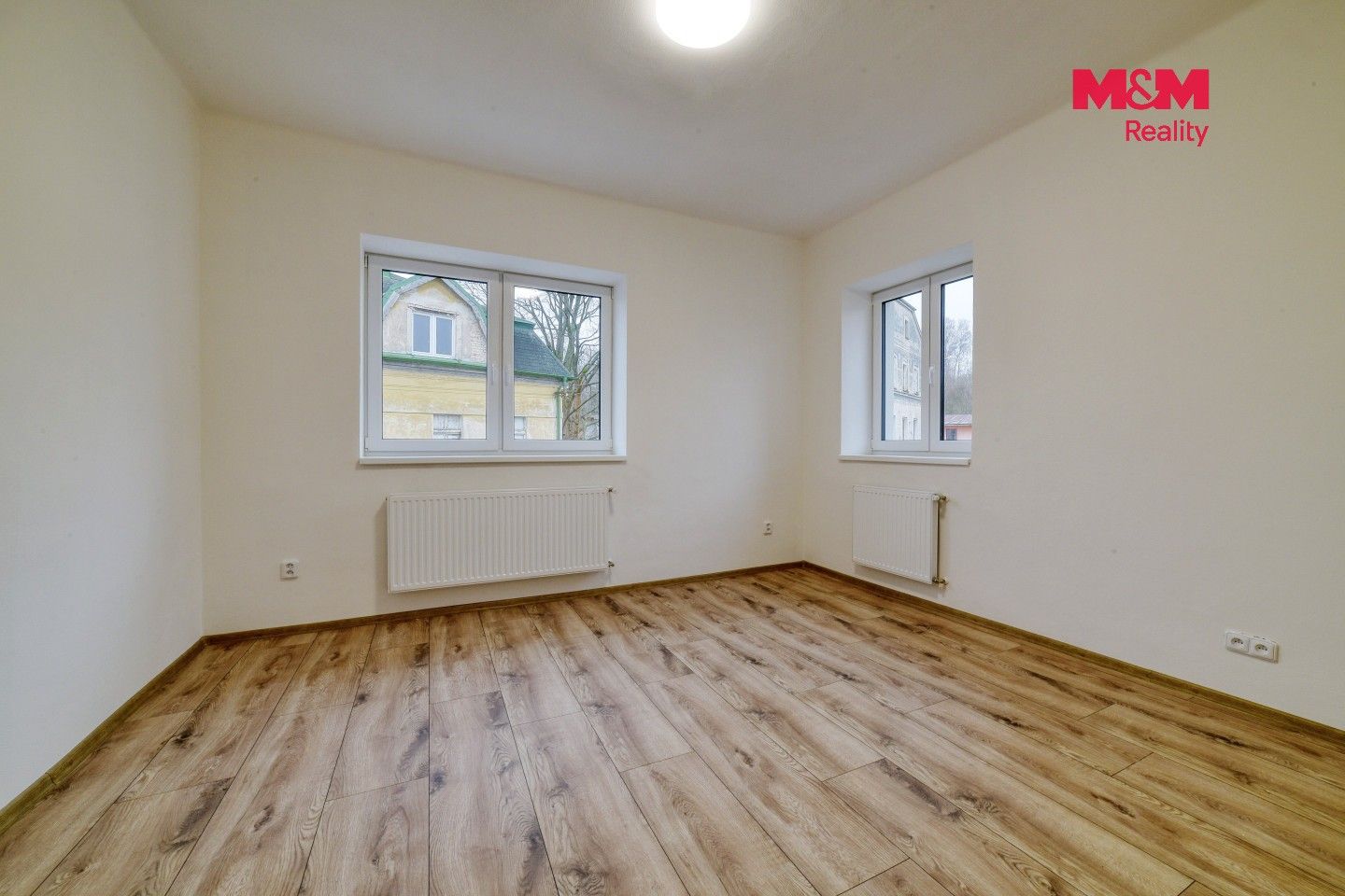 Pronájem bytu 3+kk 71 m² - foto 4