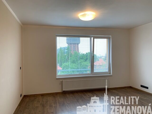 Pronájem bytu 1+kk 30 m² - foto 2