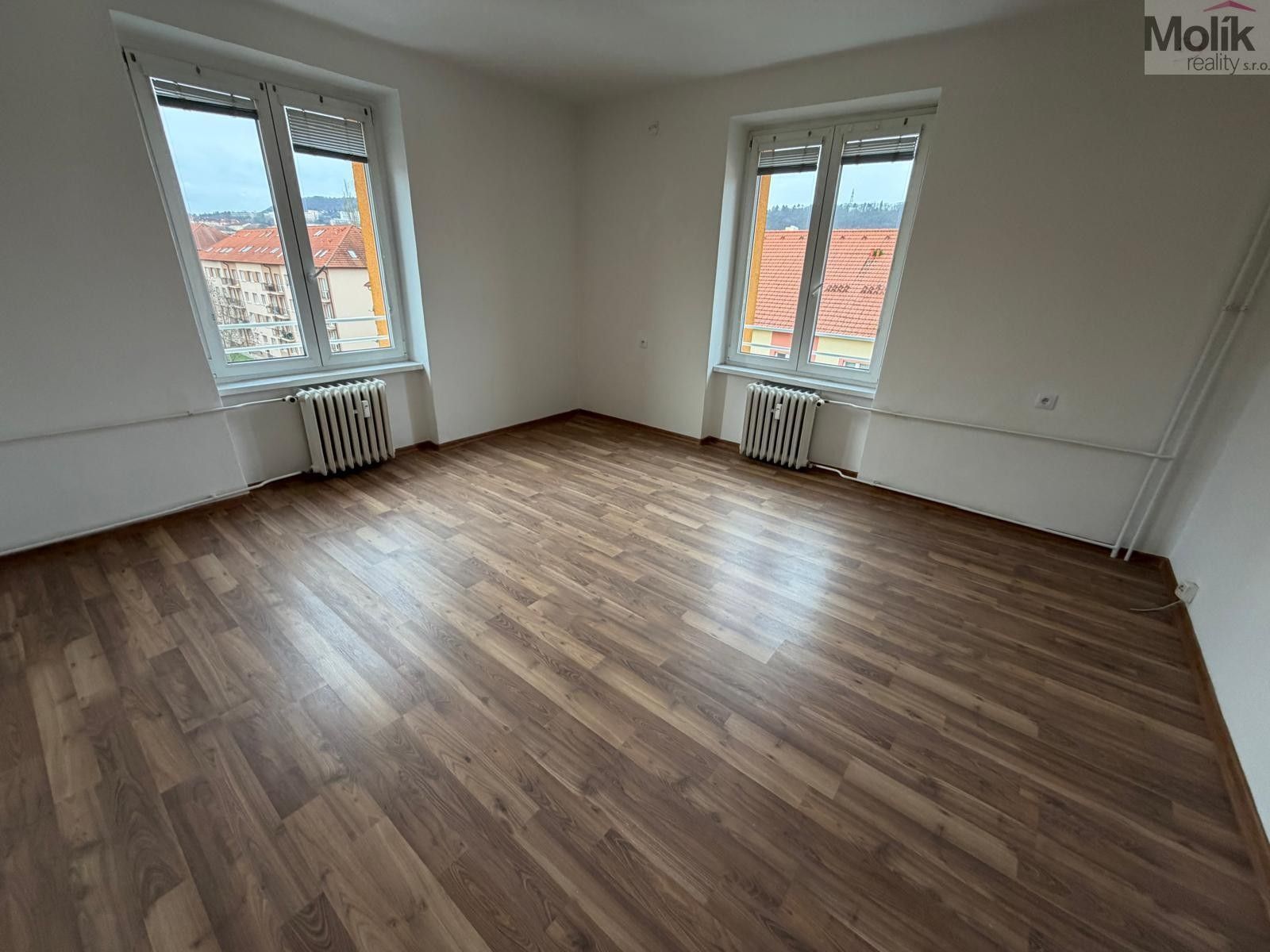 Pronájem bytu 2+1 56 m² - foto 3