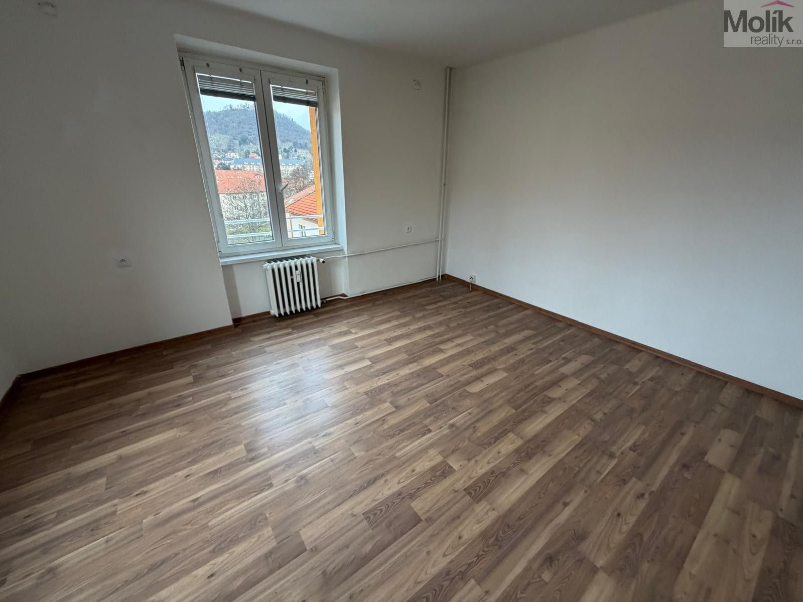 Pronájem bytu 2+1 56 m² - foto 4