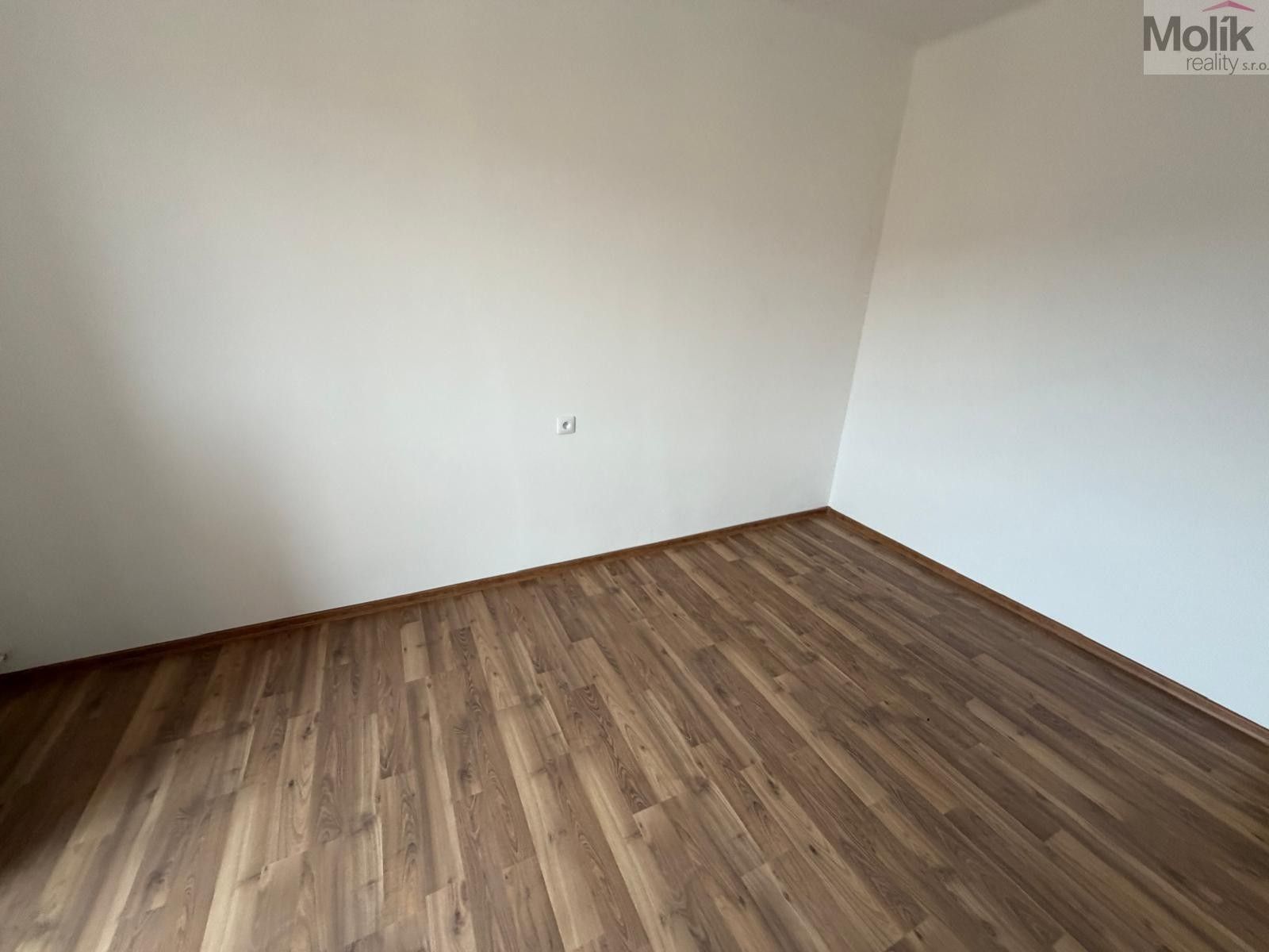 Pronájem bytu 2+1 56 m² - foto 6