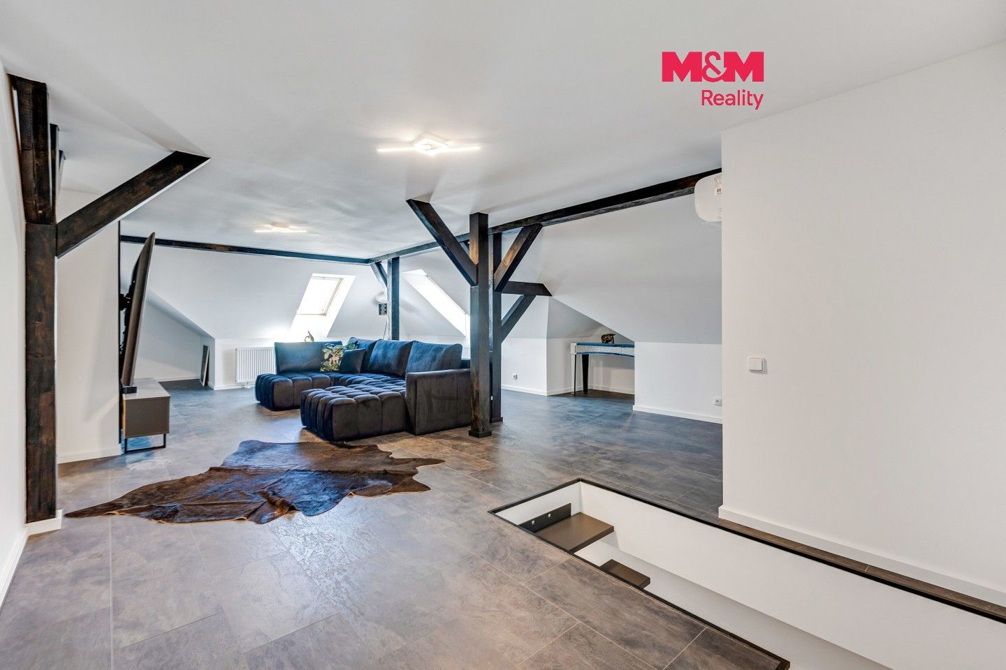 Prodej bytu 4+kk 141 m² - foto 1