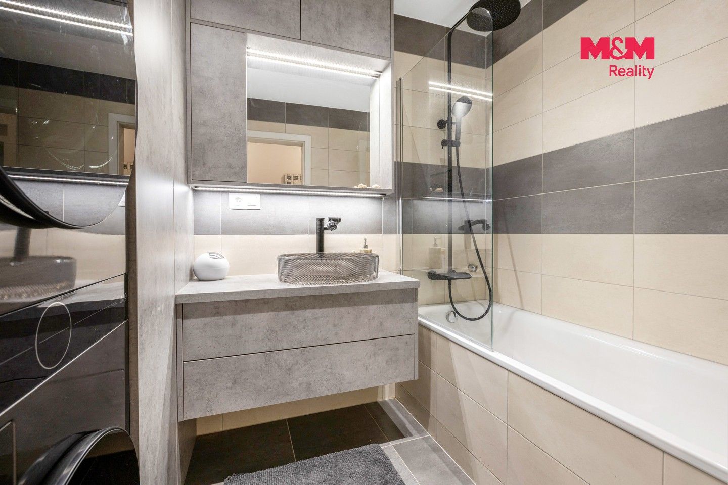 Prodej bytu 4+kk 141 m² - foto 8