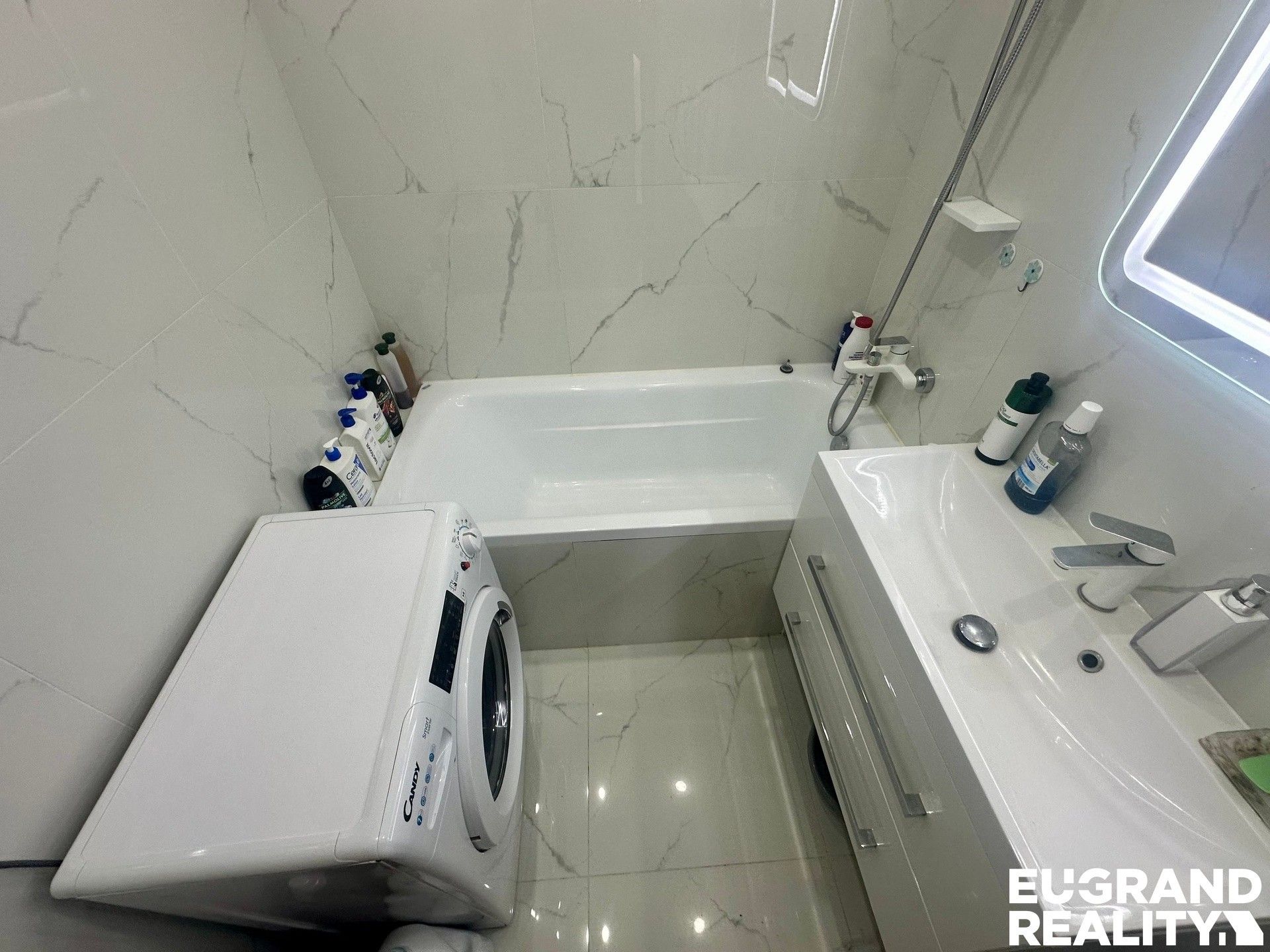 Prodej bytu 3+1 70 m² - foto 13