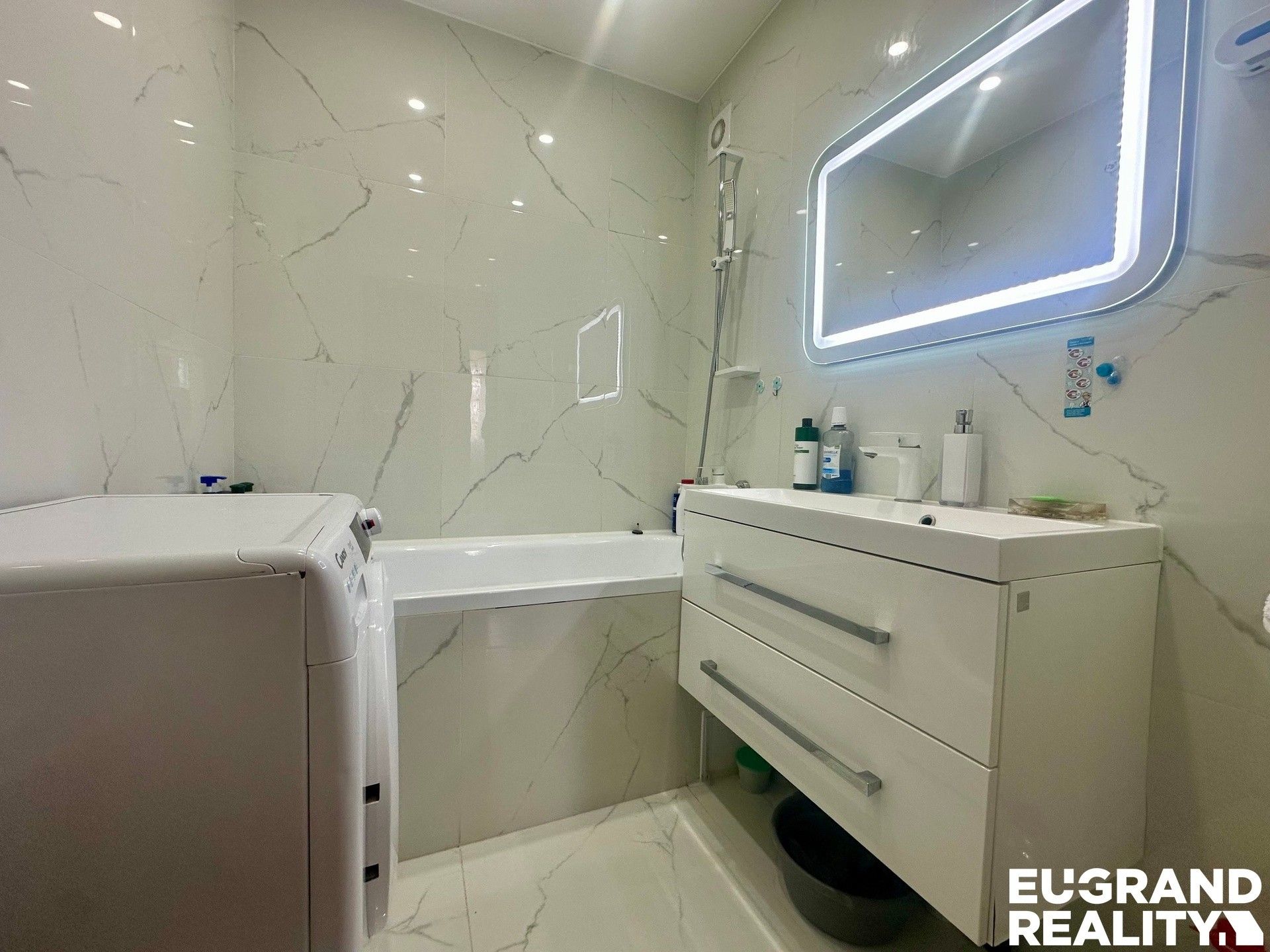 Prodej bytu 3+1 70 m² - foto 14