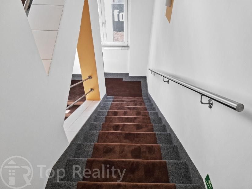 Pronájem komerčního prostoru 107 m² - foto 8
