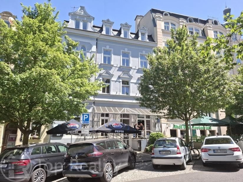 Pronájem komerčního prostoru 107 m² - foto 9