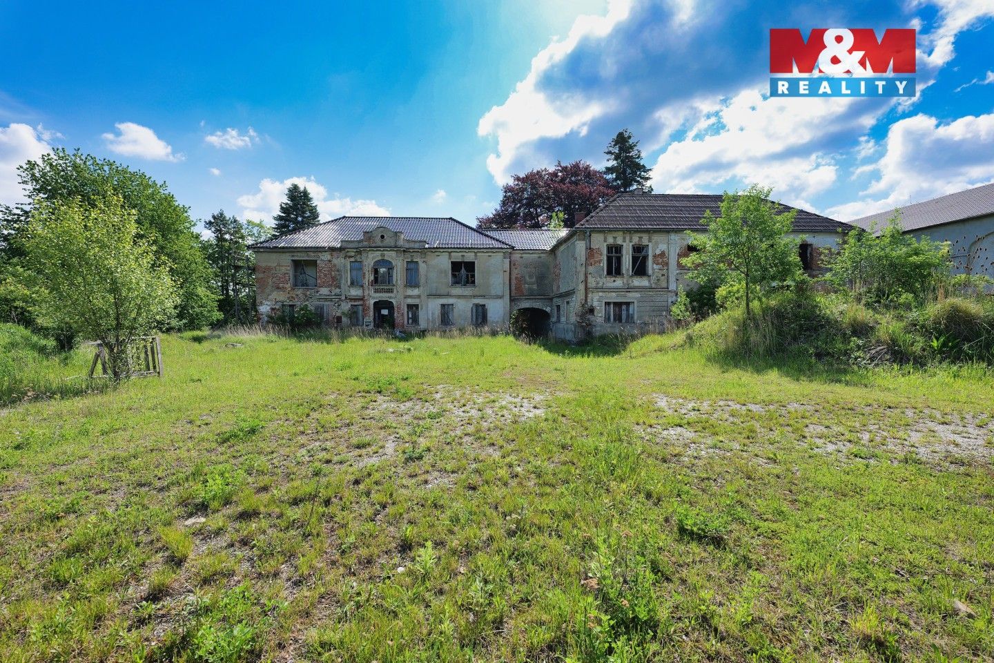 Prodej nemovitosti 1400 m² - foto 6