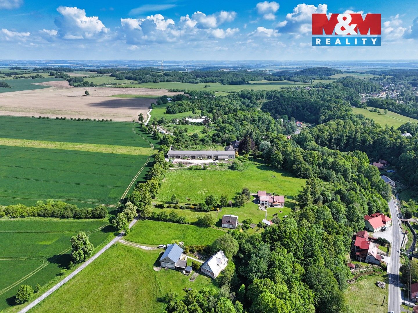 Prodej nemovitosti 1400 m² - foto 8