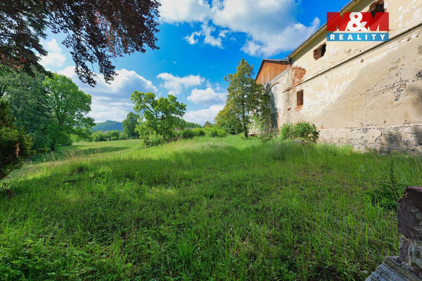 Prodej nemovitosti 1400 m² - foto 9