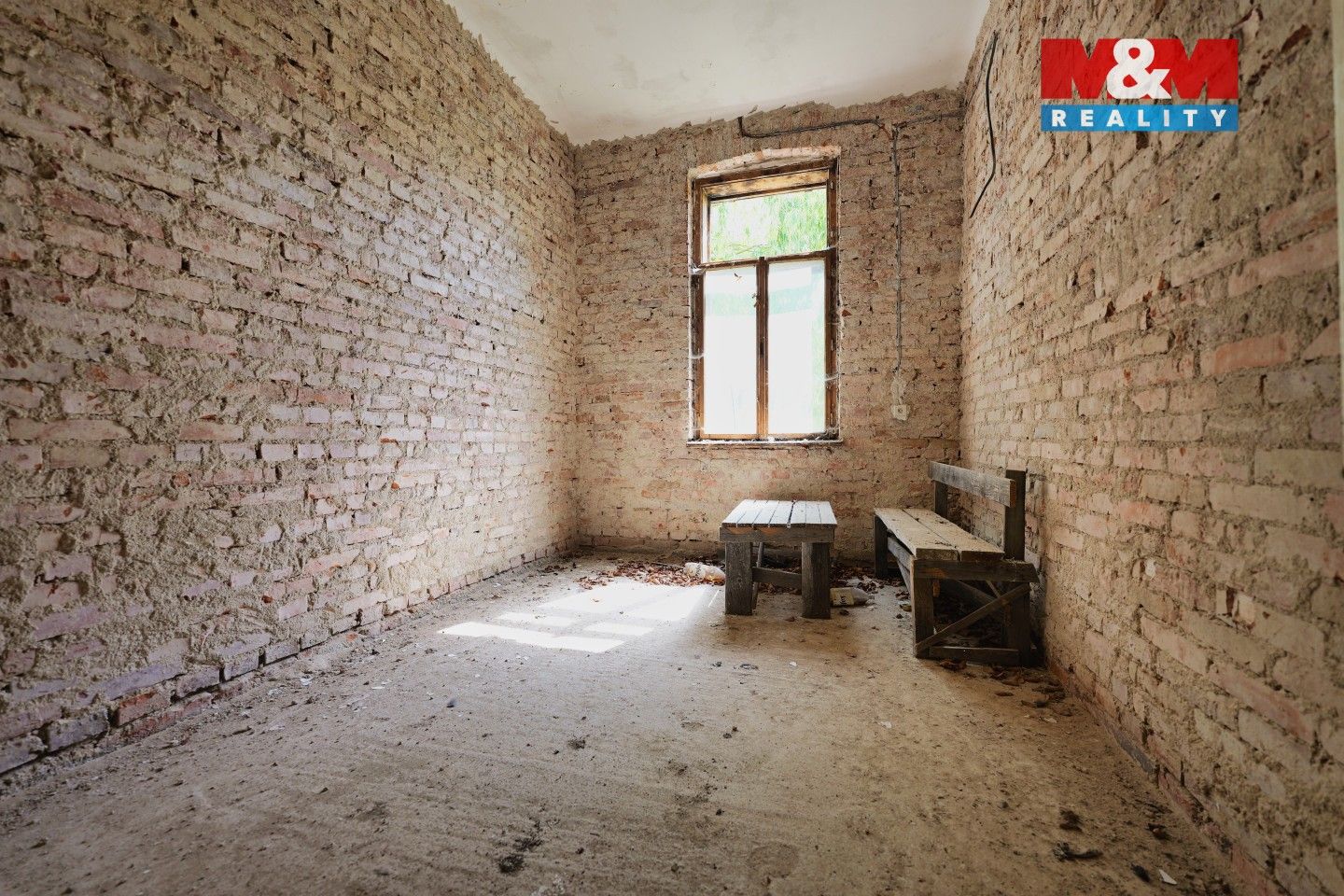 Prodej nemovitosti 1400 m² - foto 25