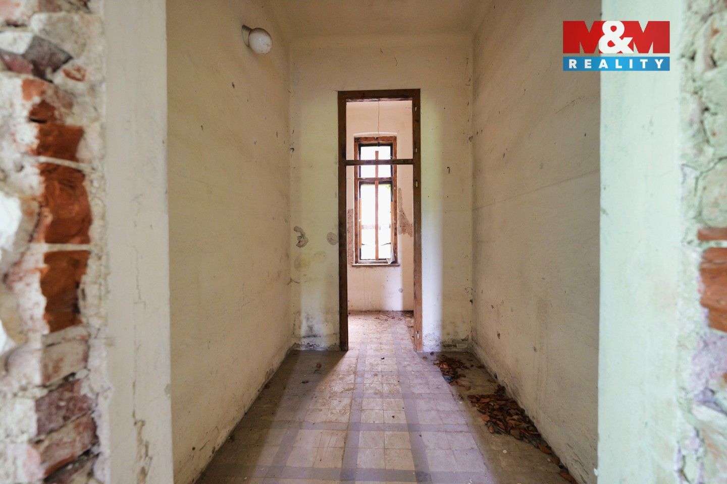 Prodej nemovitosti 1400 m² - foto 26