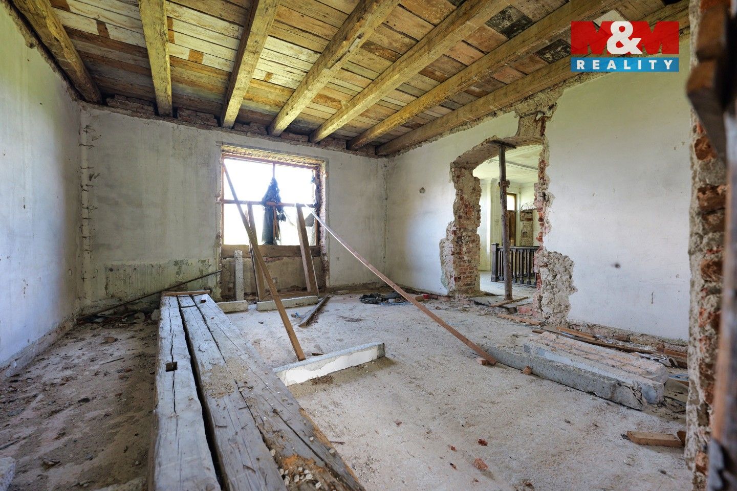 Prodej nemovitosti 1400 m² - foto 28
