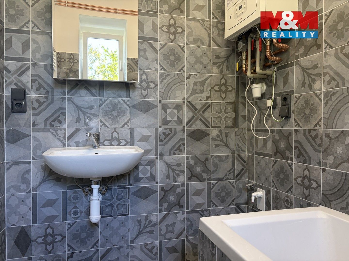 Pronájem bytu 2+1 69 m² - foto 3