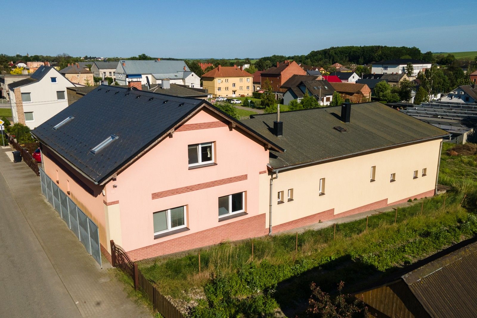 Prodej domu 450 m² - foto 1