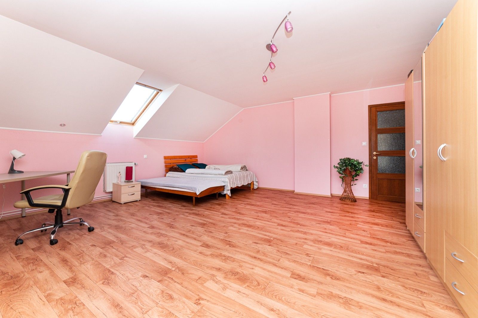 Prodej domu 450 m² - foto 6
