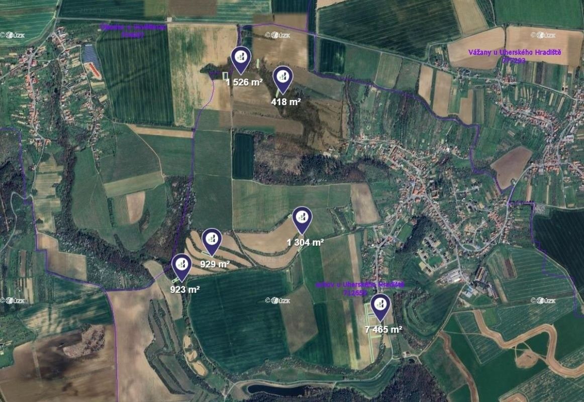 Prodej nemovitosti 12565 m² - foto 5