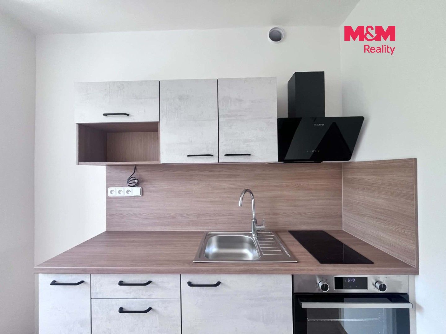Pronájem bytu 2+1 60 m² - foto 2