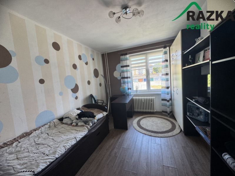 Pronájem bytu 3+1 69 m² - foto 9