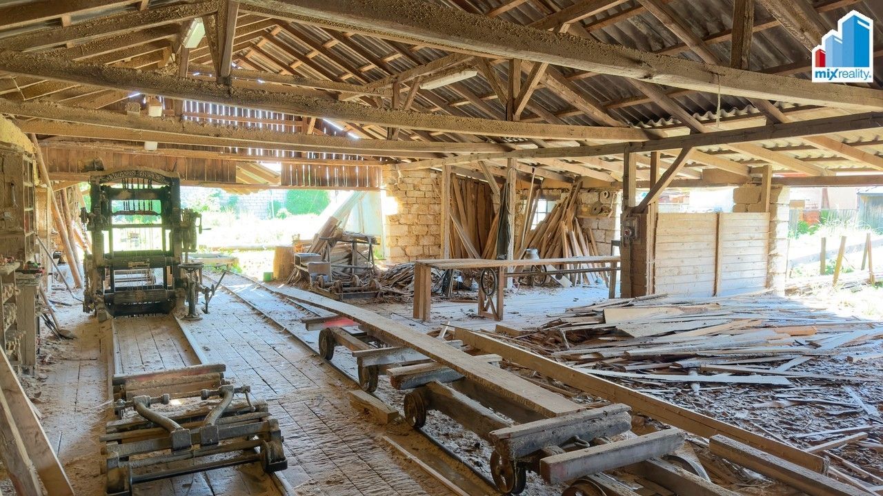Prodej komerčního prostoru 730 m² - foto 14