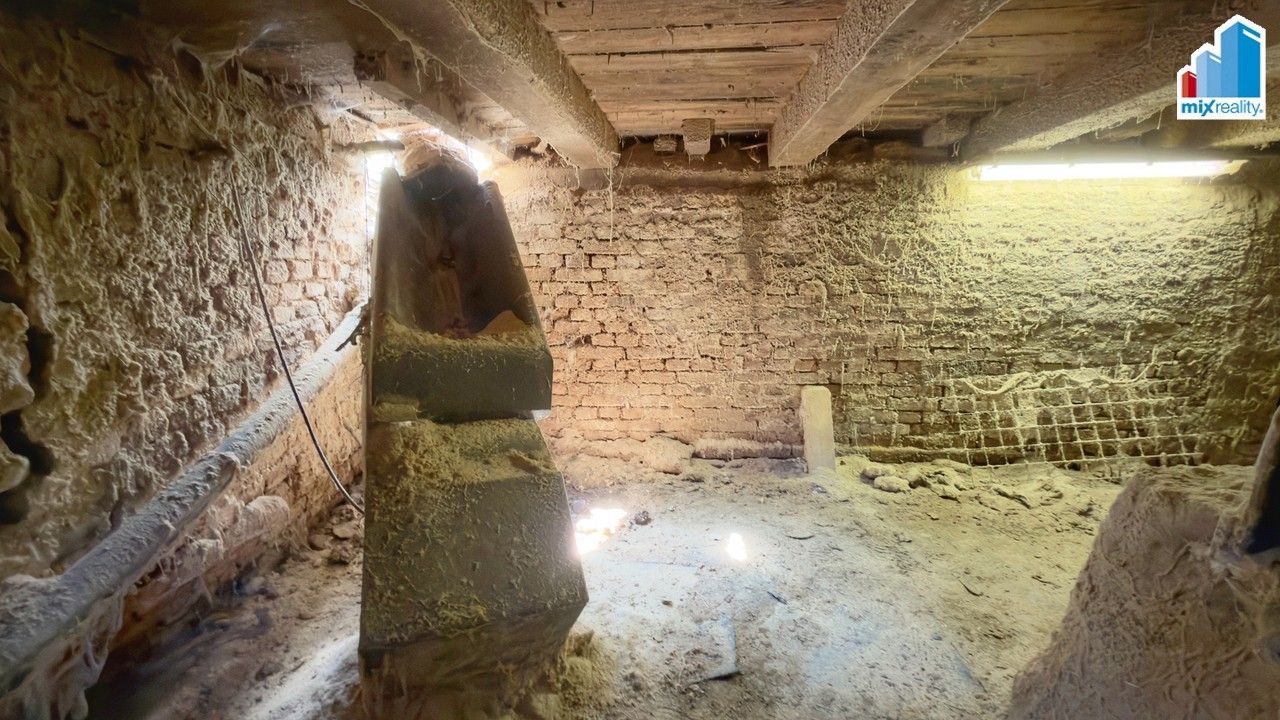 Prodej komerčního prostoru 730 m² - foto 24