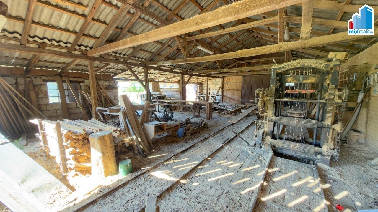 Prodej komerčního prostoru 730 m² - foto 18