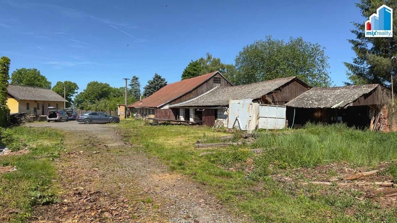 Prodej komerčního prostoru 730 m² - foto 26