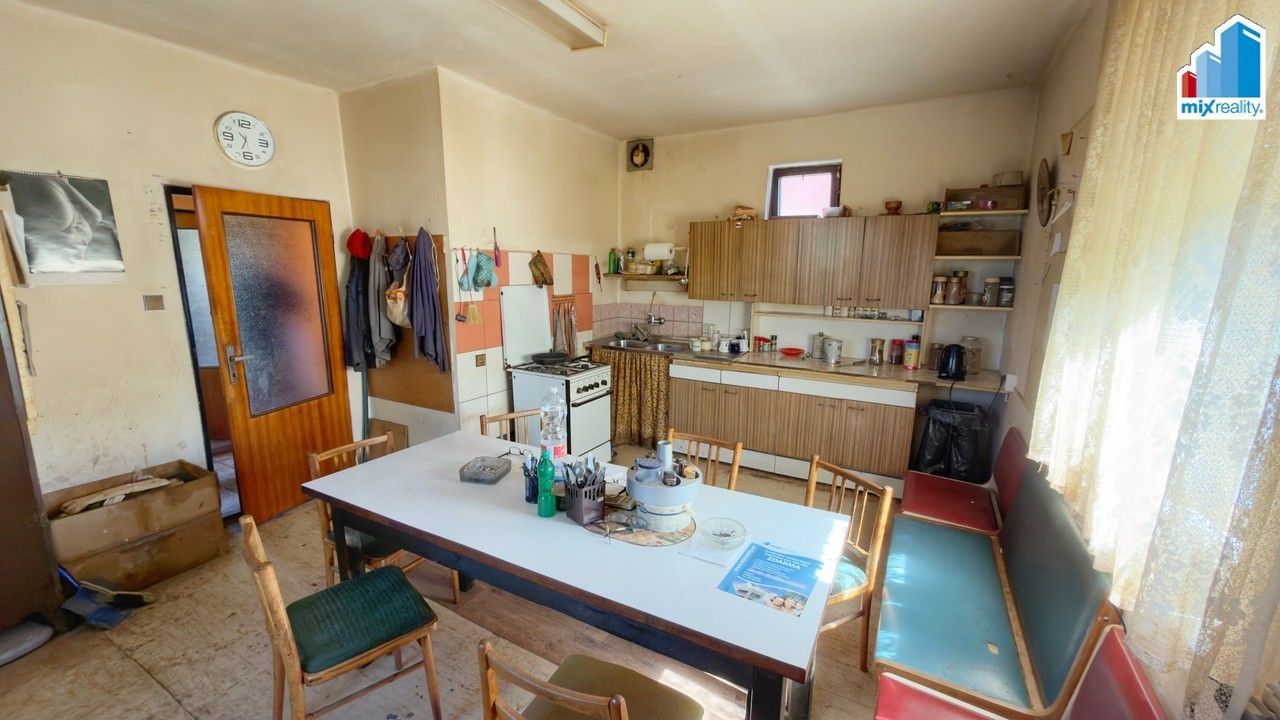 Prodej komerčního prostoru 730 m² - foto 32
