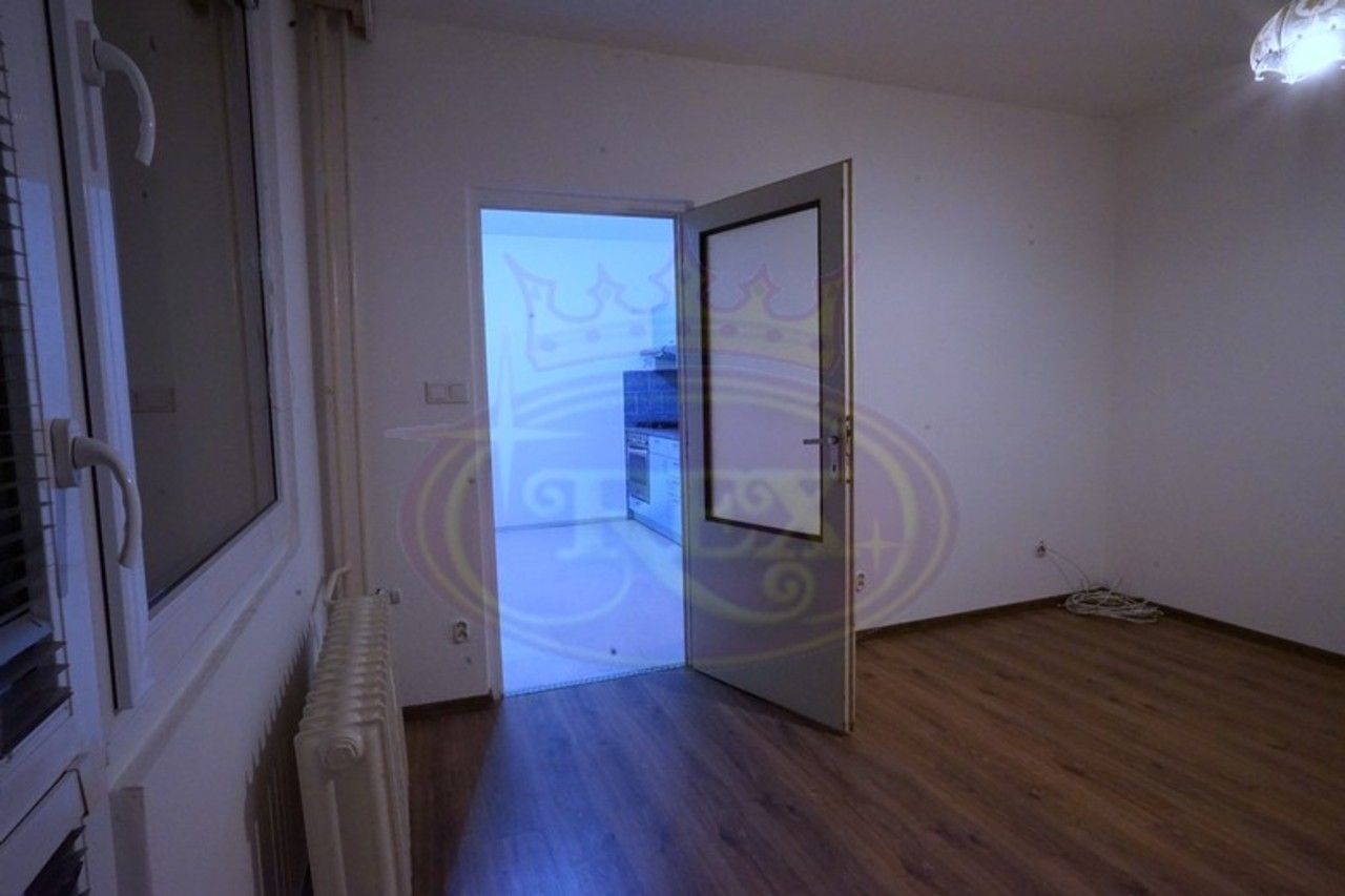 Pronájem bytu 1+1 36 m² - foto 7
