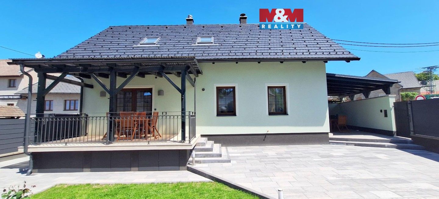 Pronájem domu 149 m² - foto 1