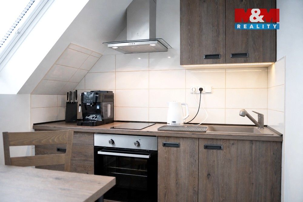 Pronájem bytu 1+1 36 m² - foto 4