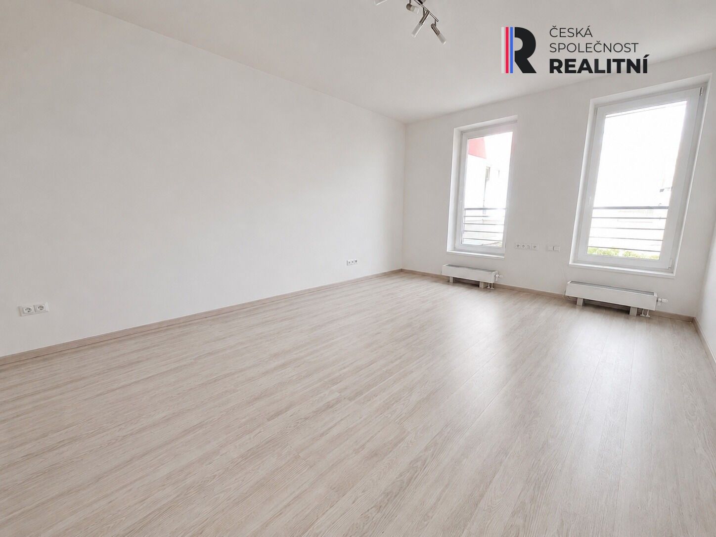 Pronájem bytu 2+kk 50 m² - foto 3