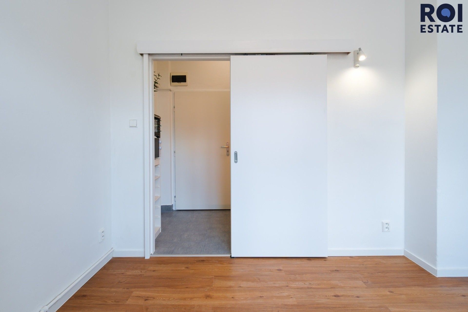 Pronájem bytu 1+1 26 m² - foto 9
