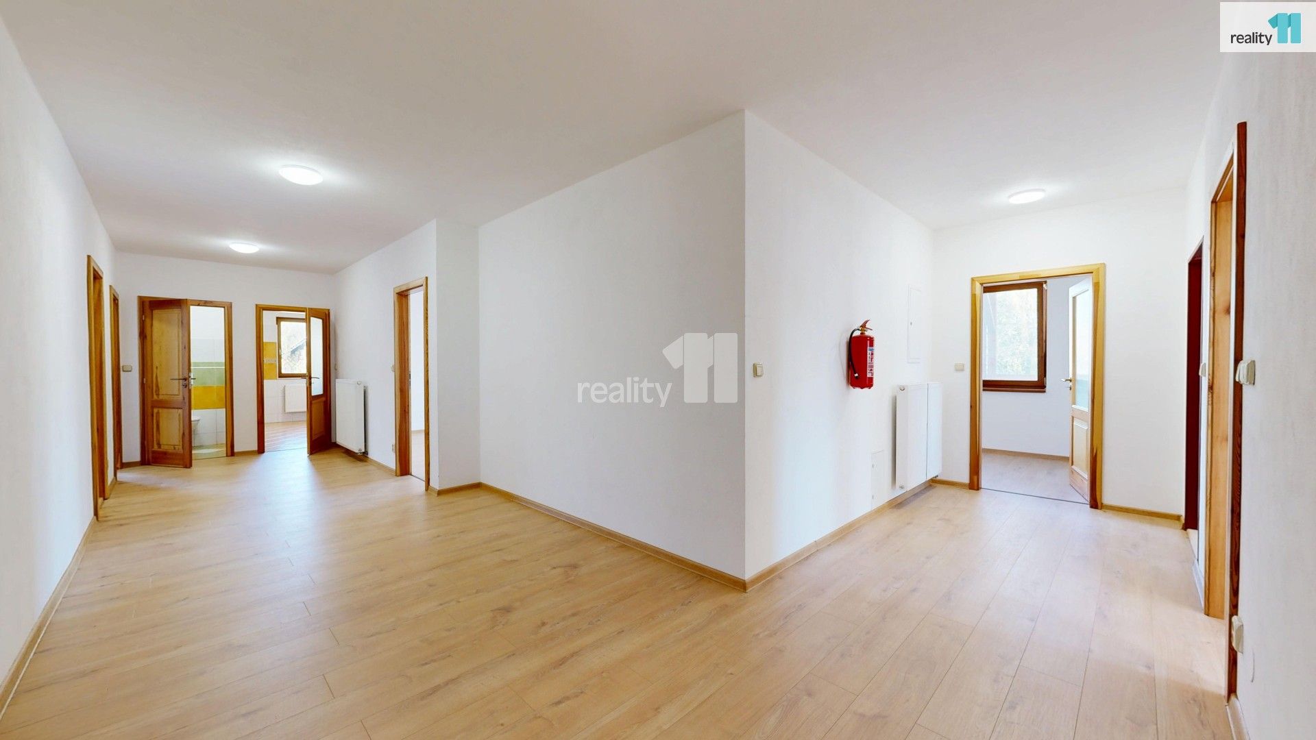Pronájem bytu 4+kk 170 m² - foto 7