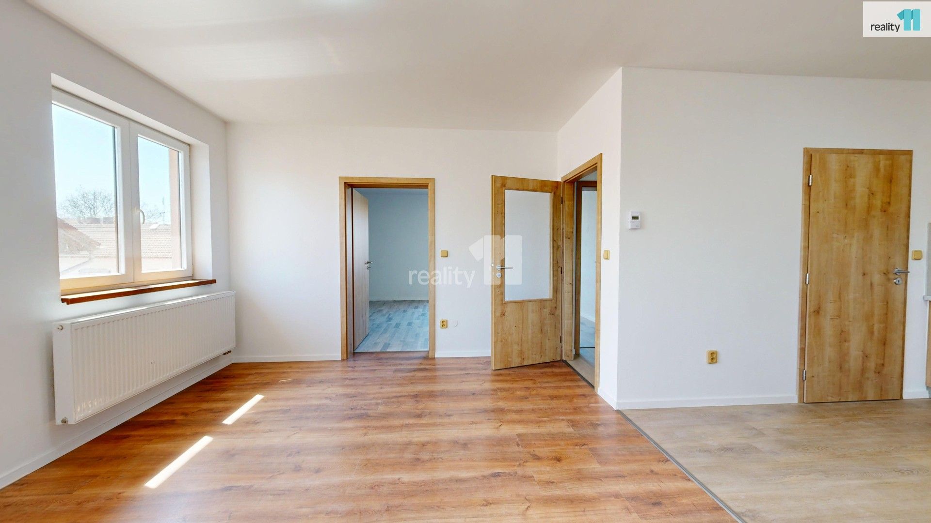 Pronájem bytu 3+kk 80 m² - foto 3