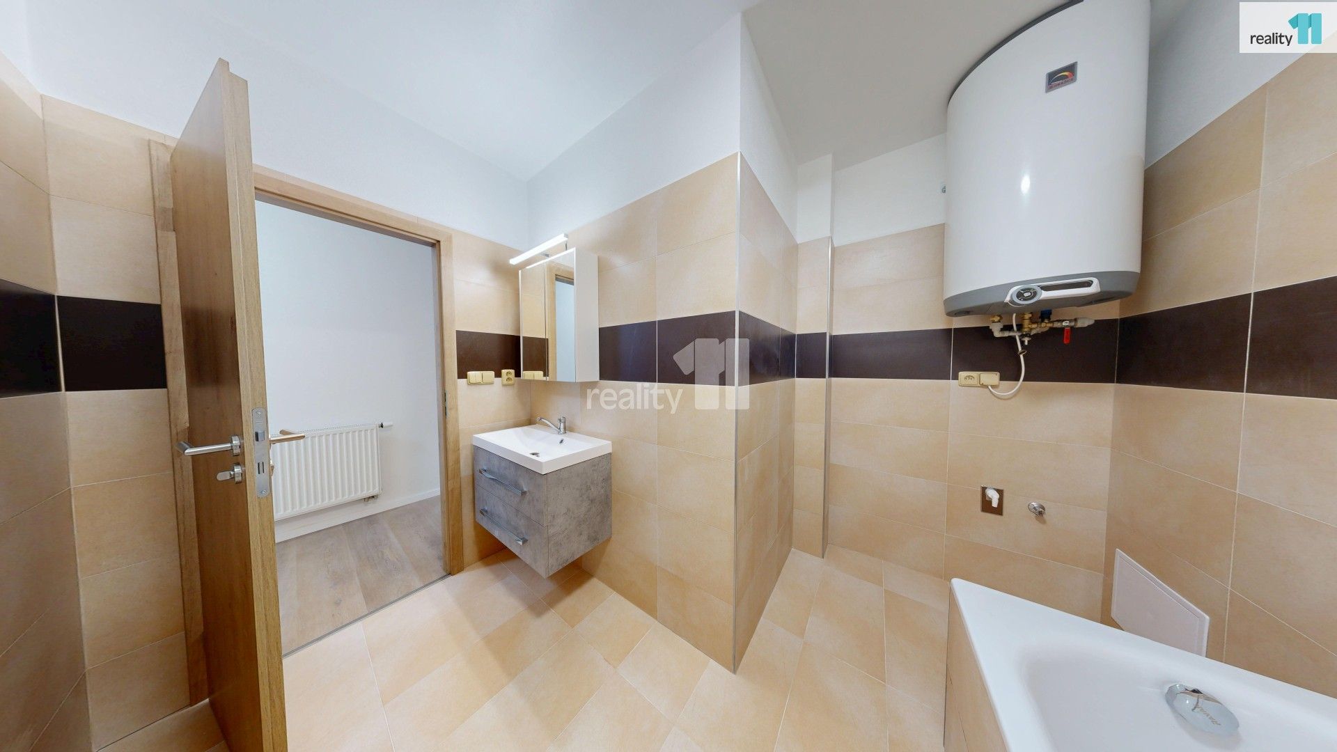 Pronájem bytu 3+kk 80 m² - foto 5