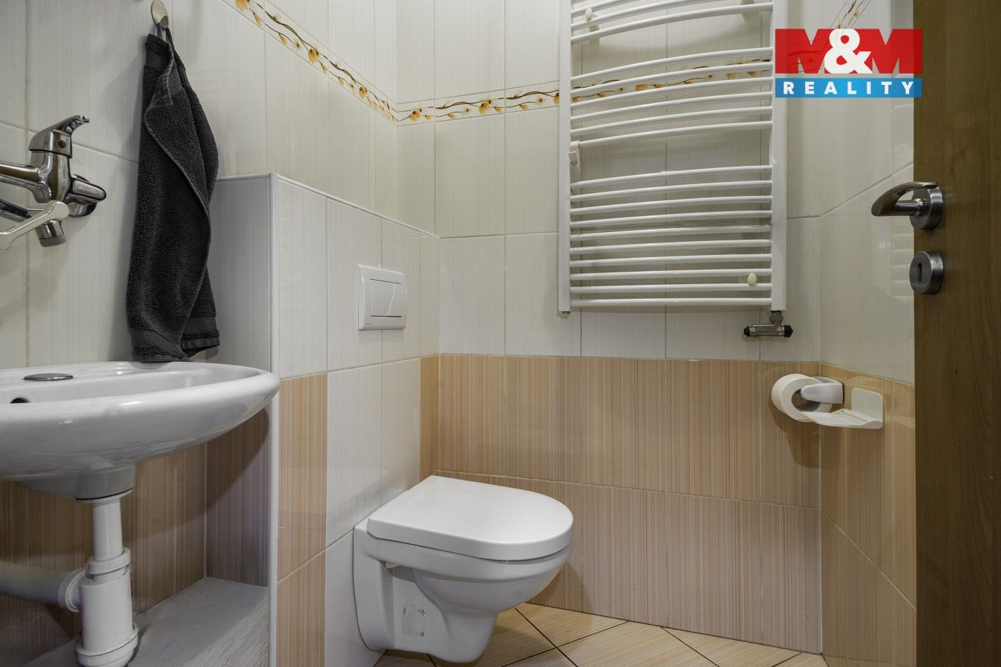 Prodej komerčního prostoru 383 m² - foto 8