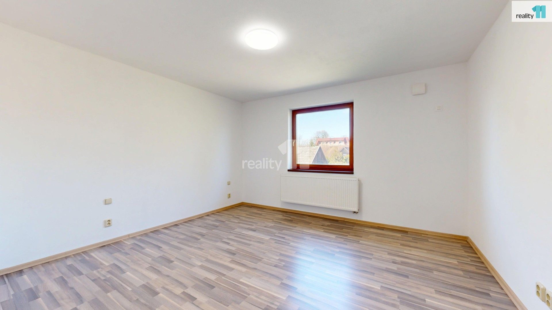 Pronájem bytu 4+kk 170 m² - foto 9